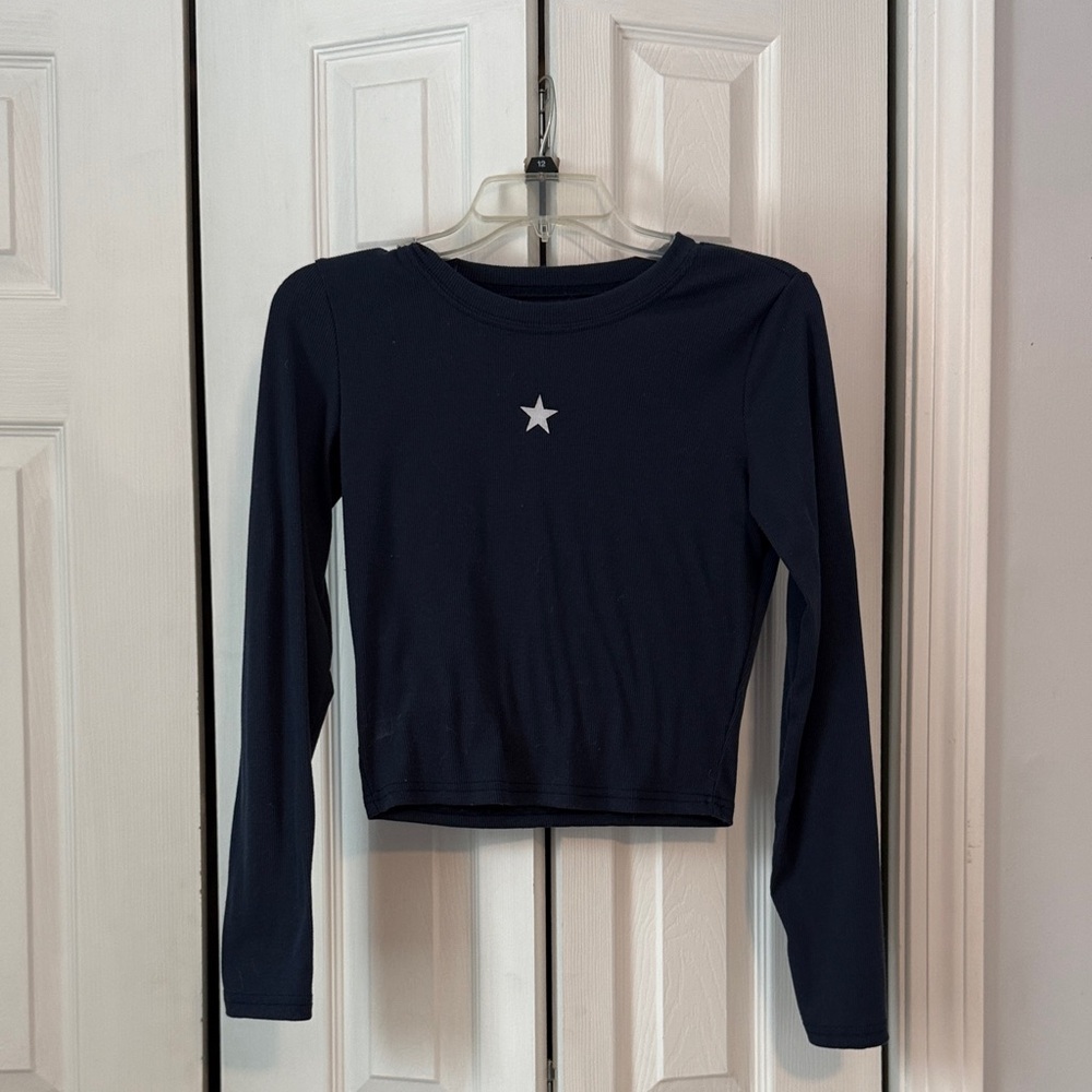 long sleeve crop top